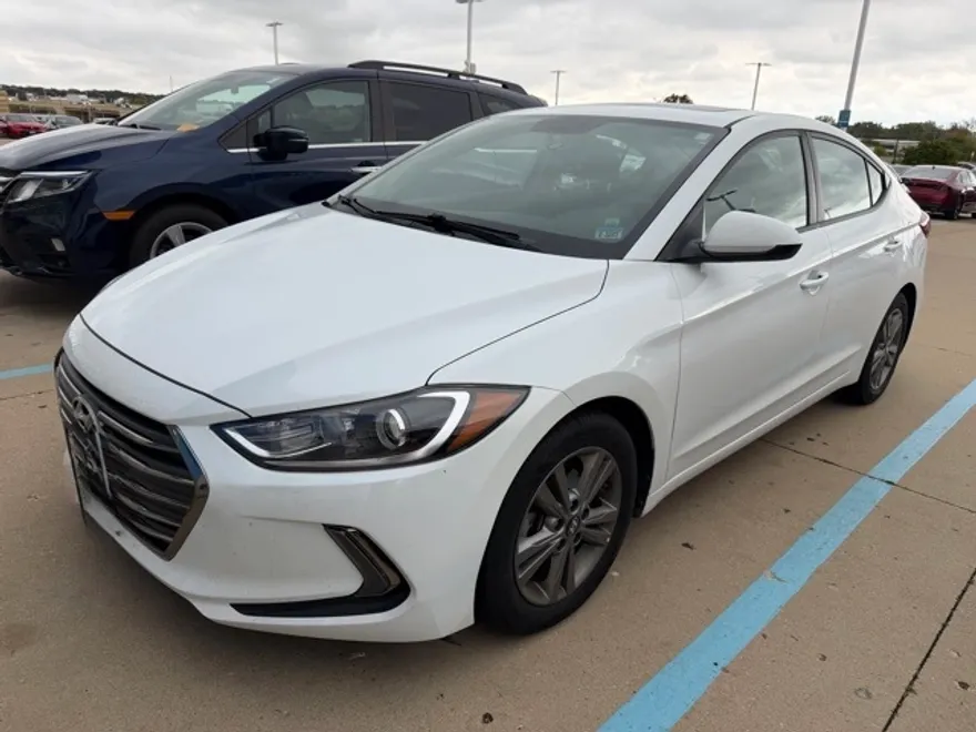 2018 Hyundai Elantra Value Edition photo 1