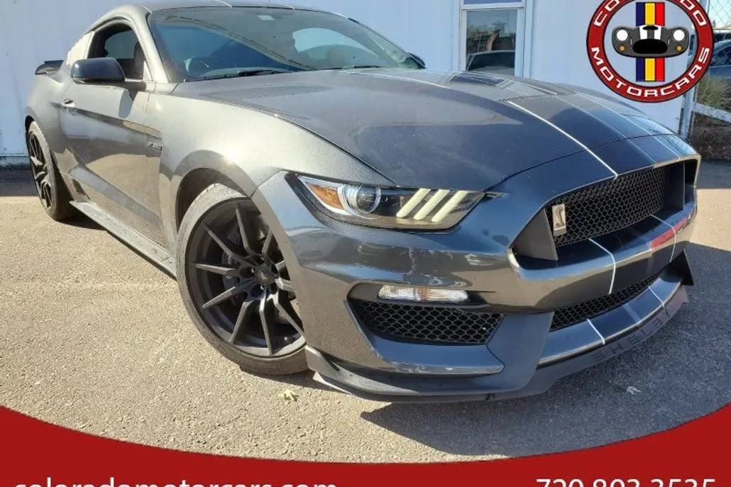 2016 Ford Mustang Shelby GT350 photo 1