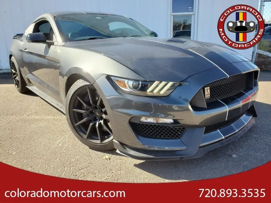 2016 Ford Mustang Shelby GT350 photo 1