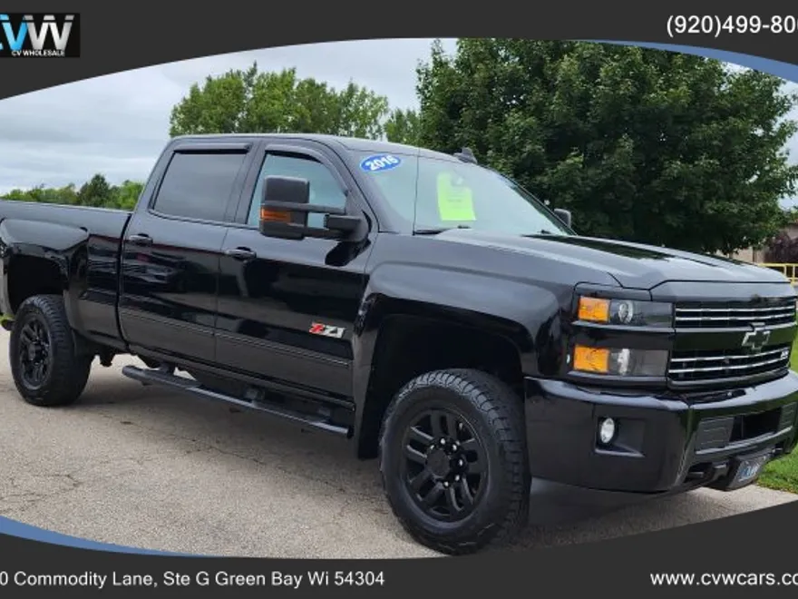 2016 Chevrolet Silverado 2500HD LT photo 1