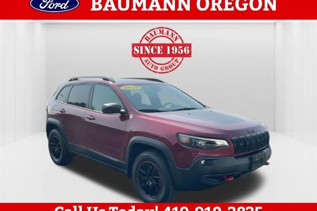 2019 Jeep Cherokee Trailhawk photo 1
