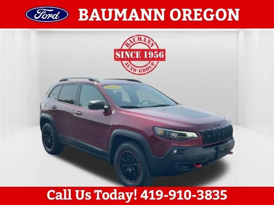 2019 Jeep Cherokee Trailhawk photo 1