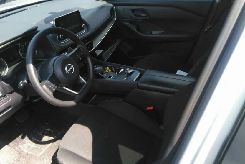 2024 Nissan Rogue S photo 1