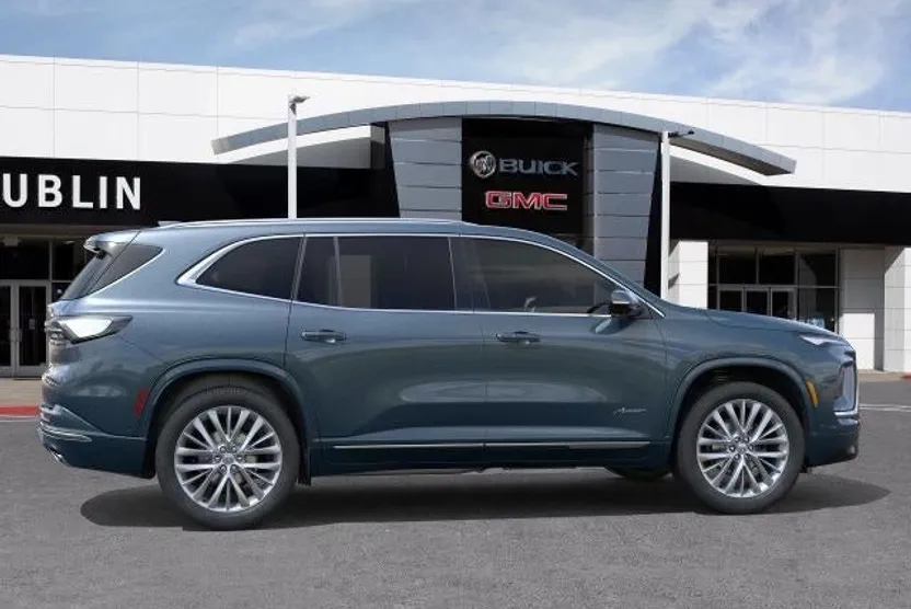 2026 Buick Enclave Avenir photo 1
