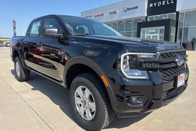 2025 Ford Ranger XL photo 1