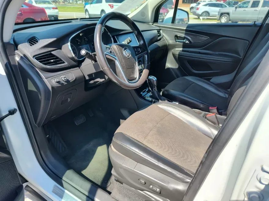 2019 Buick Encore Preferred photo 1