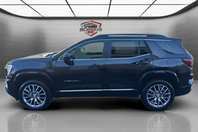 2026 Gmc Terrain Denali photo 1