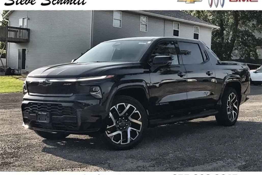 2025 Chevrolet Silverado EV RST photo 1