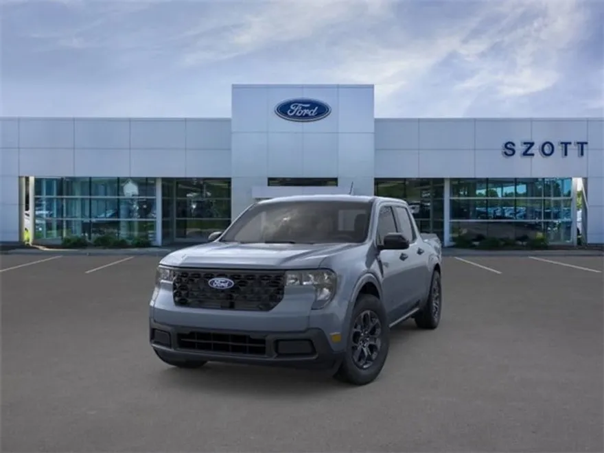2025 Ford Maverick XLT photo 1