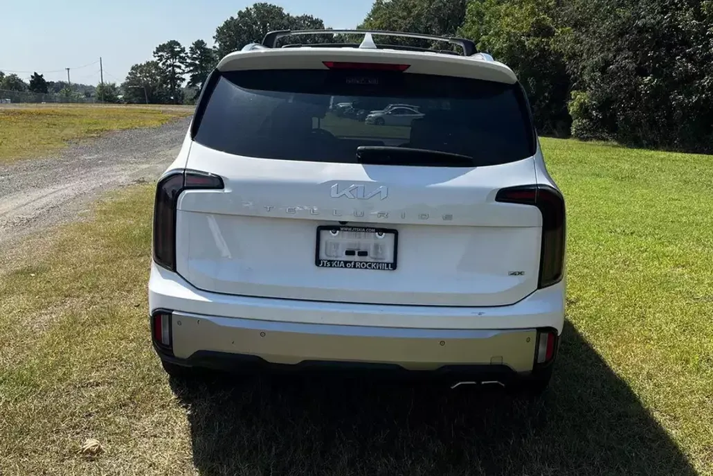 2023 Kia Telluride EX photo 1