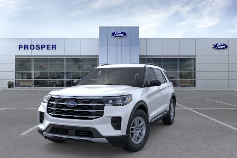 2025 Ford Explorer photo 1