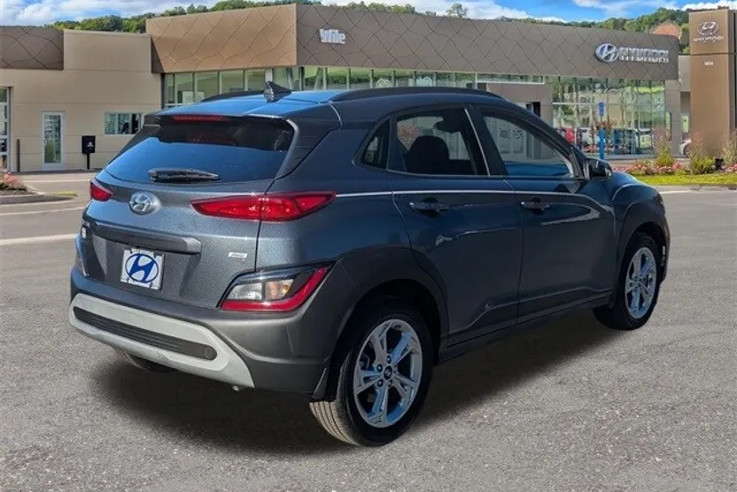 2022 Hyundai Kona N Line SEL photo 1