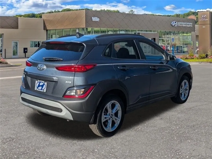 2022 Hyundai Kona N Line SEL photo 1