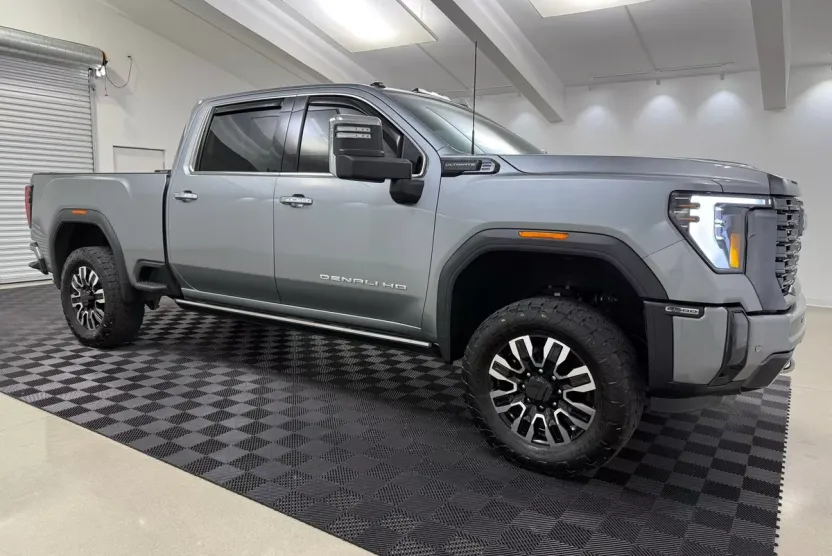 2024 Gmc Sierra HD Denali Ultimate photo 1