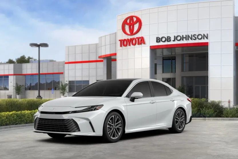 2026 Toyota Camry XLE photo 1