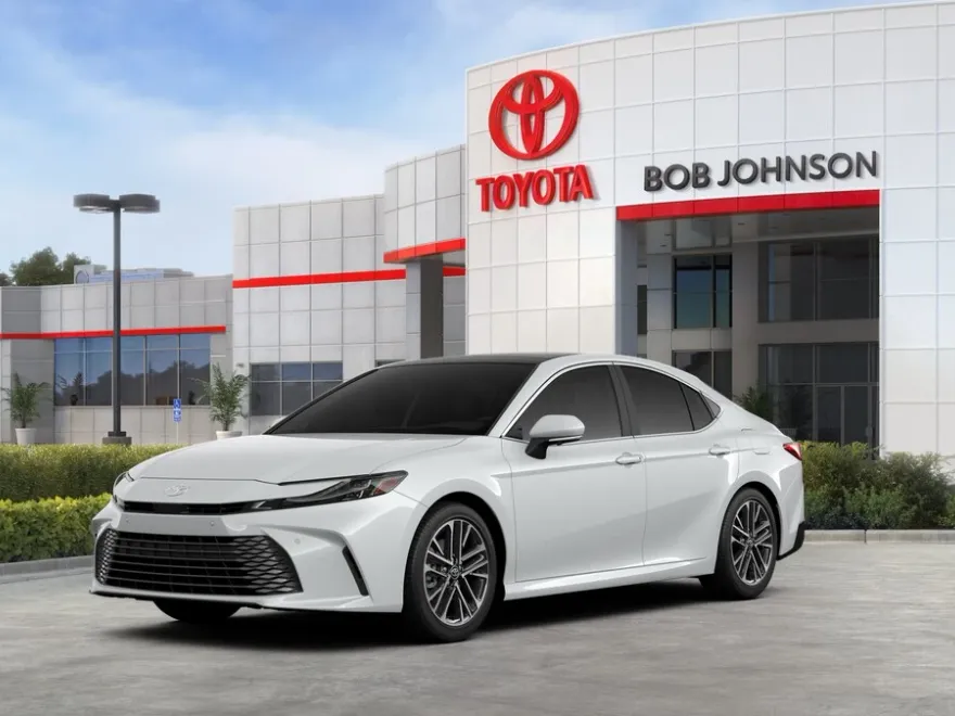 2026 Toyota Camry XLE photo 1