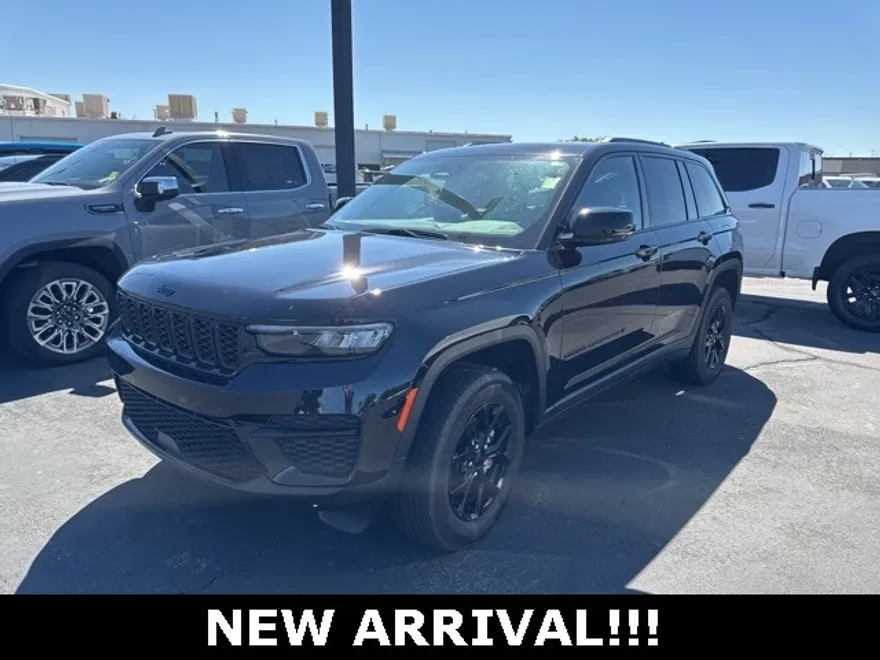 2024 Jeep Grand Cherokee Laredo Altitude X photo 1