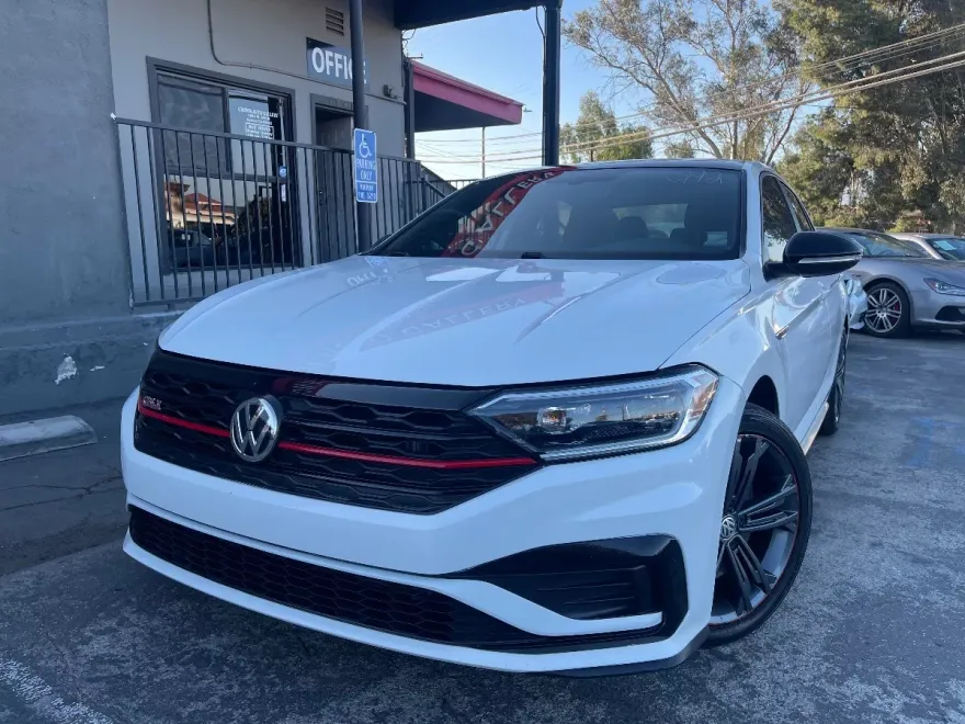 2019 Volkswagen Jetta Anniversary Edition photo 1