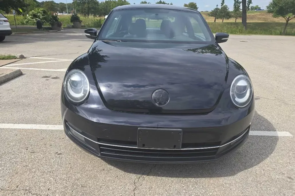 2012 Volkswagen Beetle Turbo photo 1