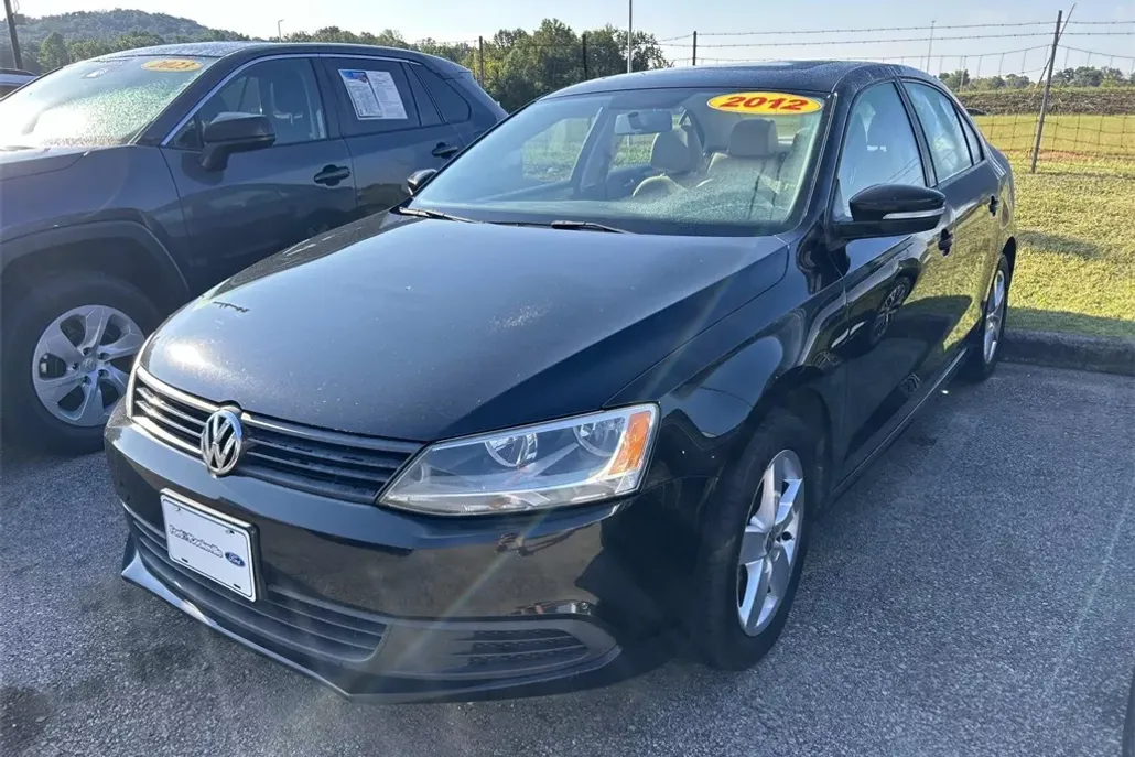2012 Volkswagen Jetta TDI photo 1