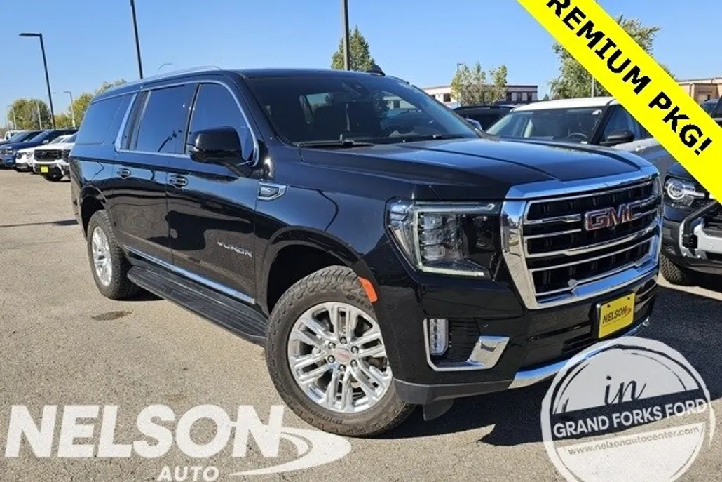2022 Gmc Yukon XL SLT photo 1
