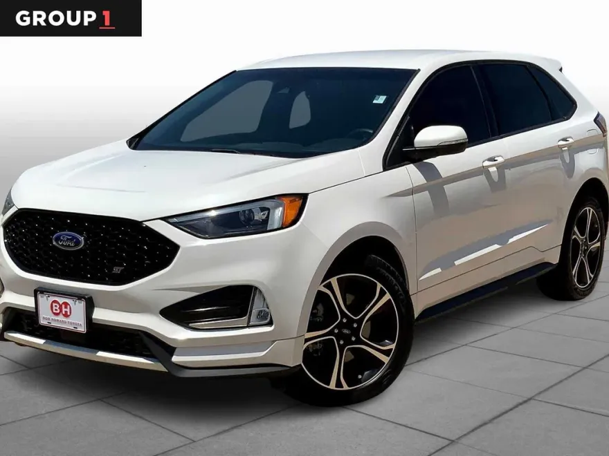 2020 Ford Edge ST photo 1