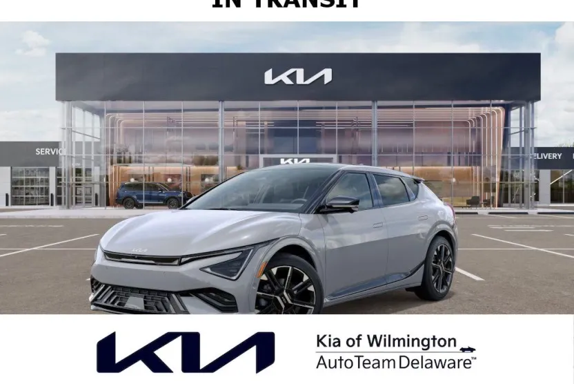 2025 Kia EV6 GT-Line photo 1