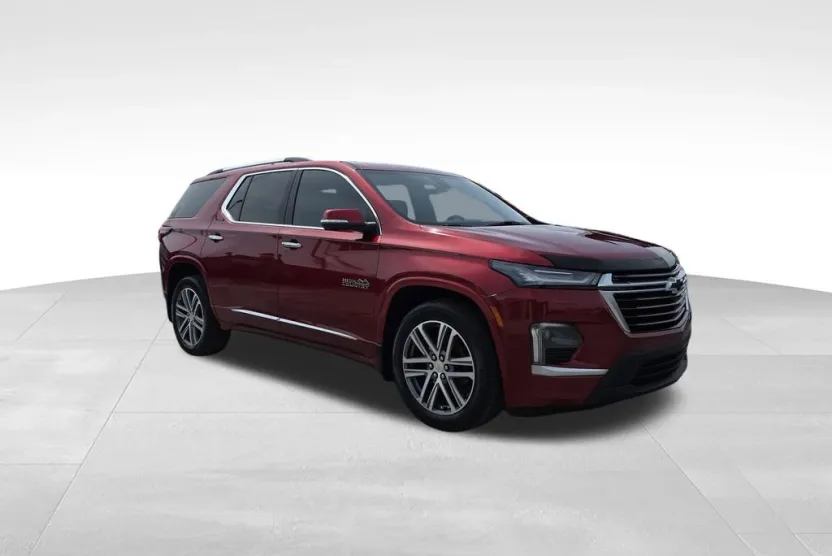 2023 Chevrolet Traverse High Country photo 1