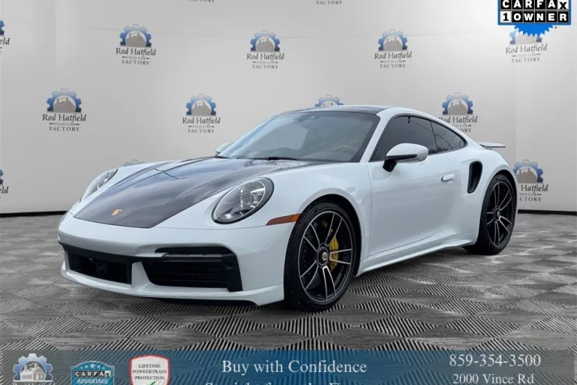 2022 Porsche 911 Turbo S photo 1