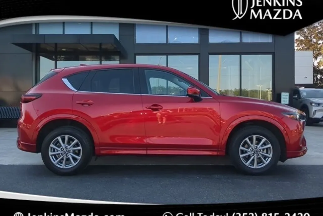 2024 Mazda CX-5 2.5 S Preferred photo 1