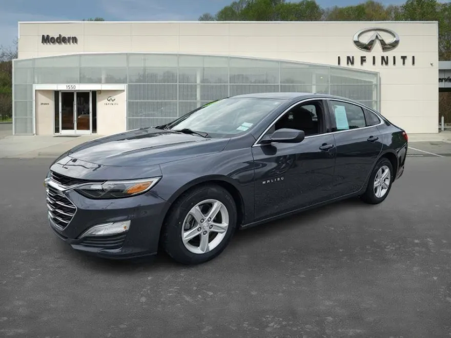 2019 Chevrolet Malibu LS photo 1