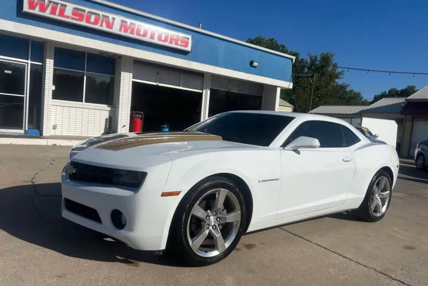 2012 Chevrolet Camaro 2LT photo 1