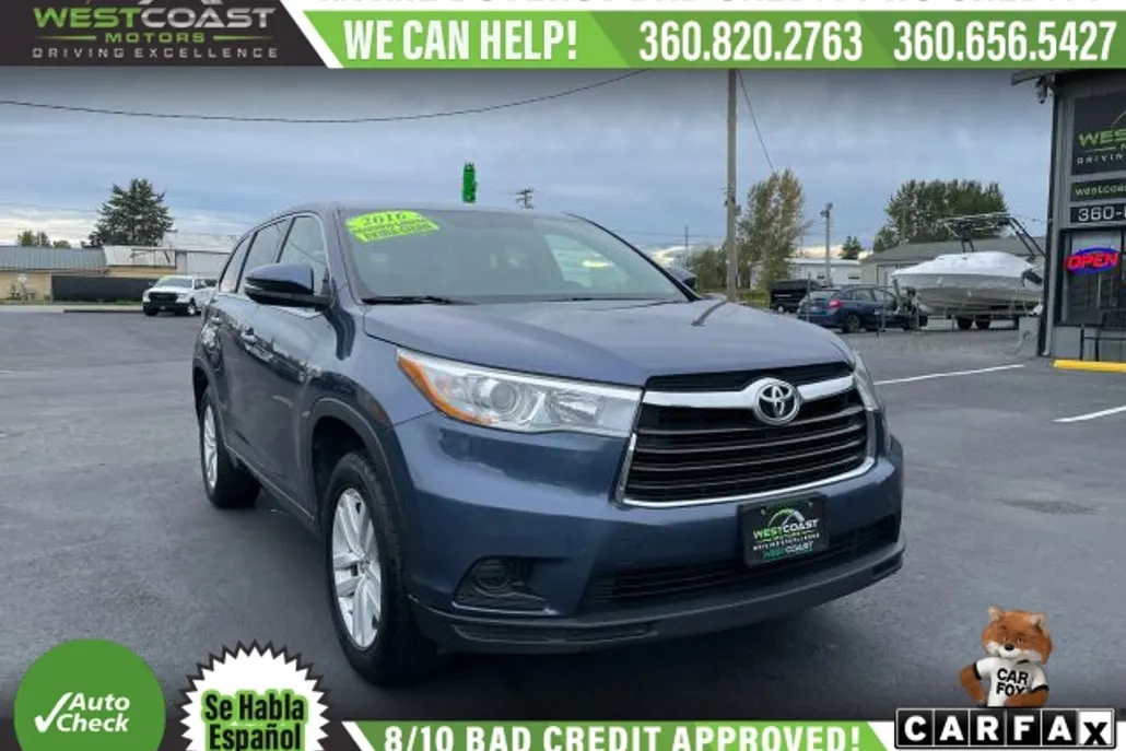 2016 Toyota Highlander LE Sport photo 1