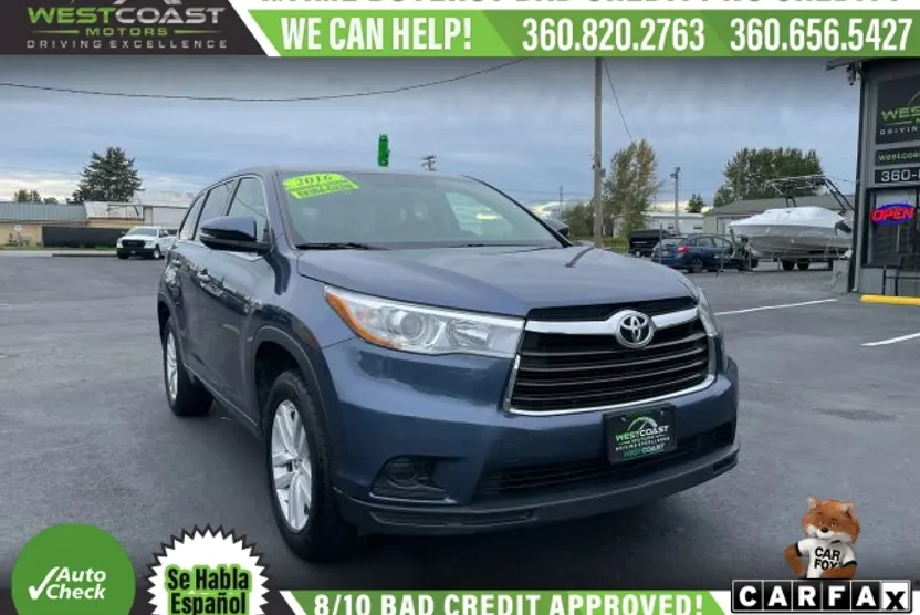 2016 Toyota Highlander LE Sport photo 1