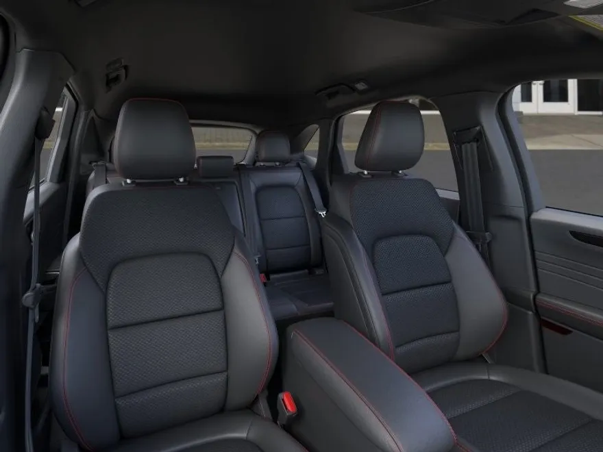 2025 Ford Escape ST-Line photo 10