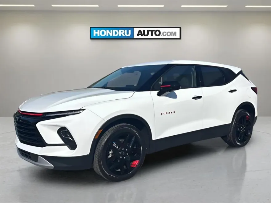 2024 Chevrolet Blazer 2LT photo 1