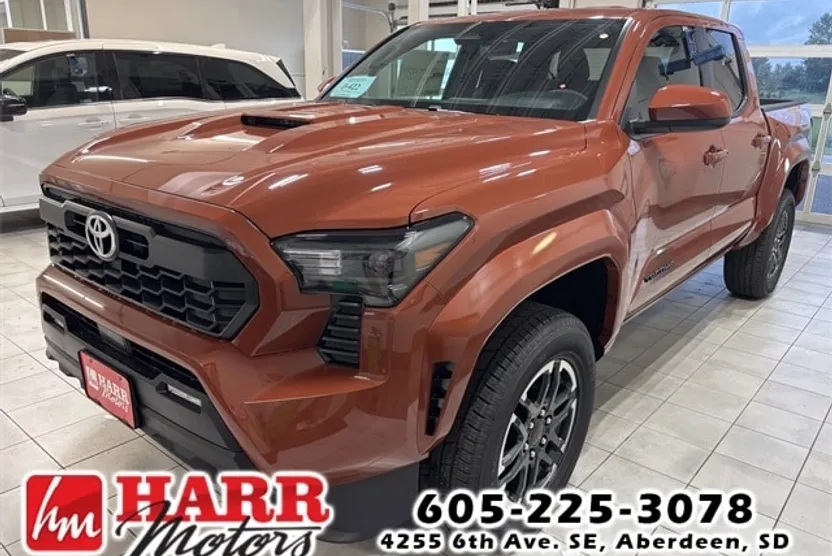 2025 Toyota Tacoma TRD Sport photo 1