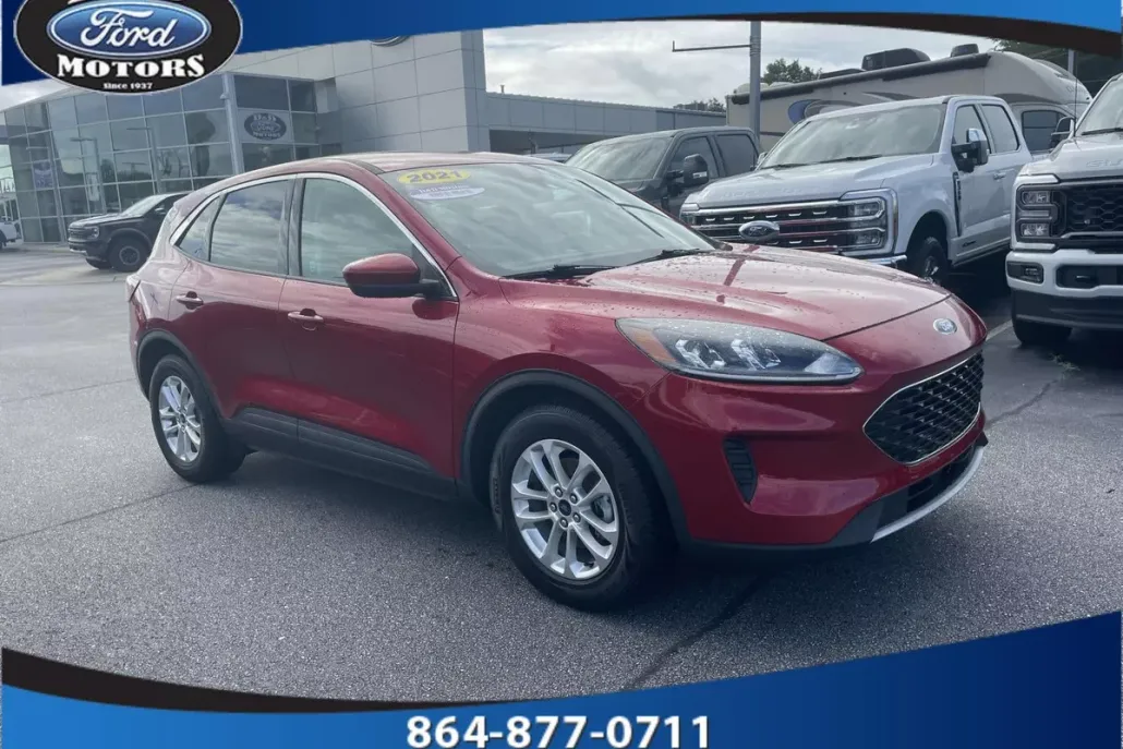 2021 Ford Escape SE photo 1