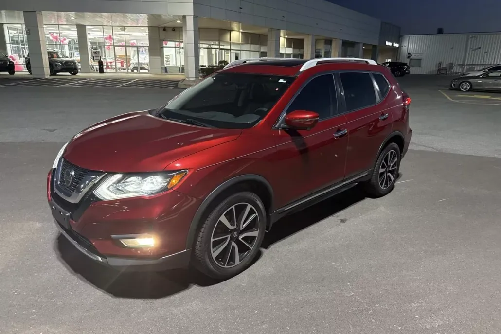 2019 Nissan Rogue SL photo 1