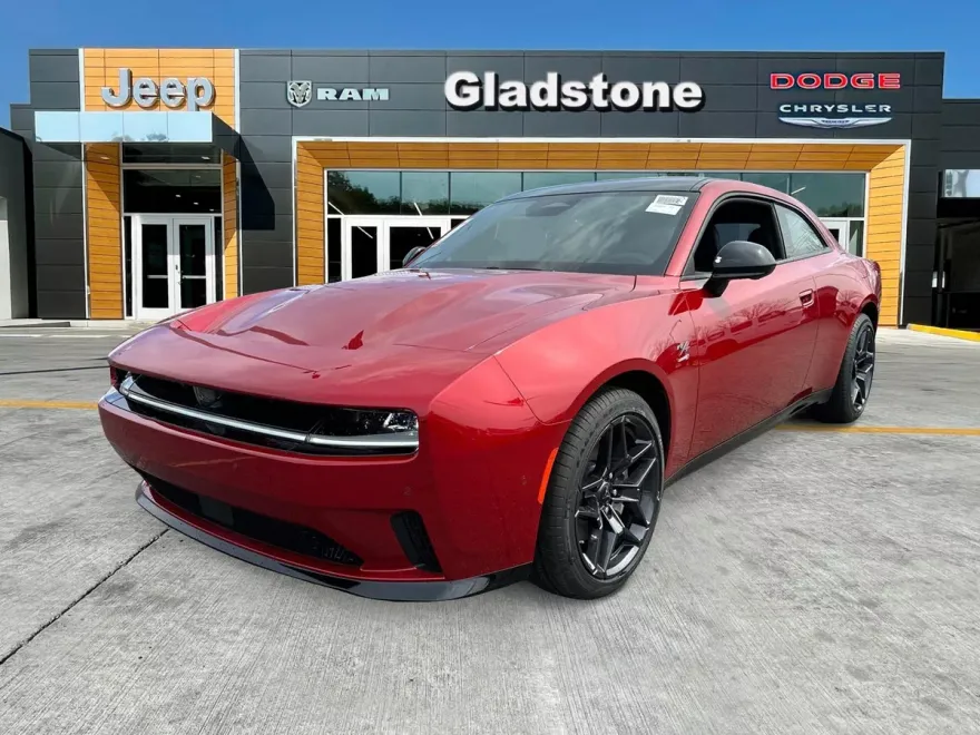 2024 Dodge Charger R/T photo 1