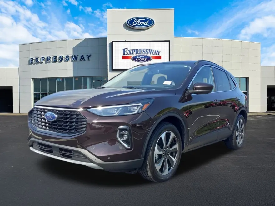 2023 Ford Escape Platinum photo 1