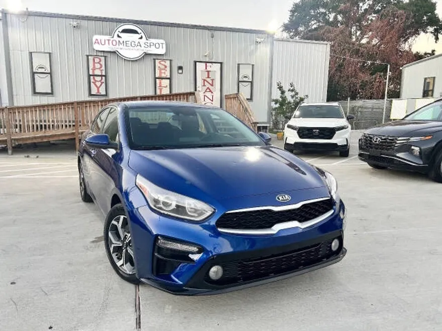 2019 Kia Forte LXS photo 1