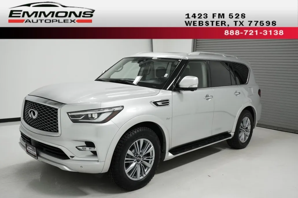 2019 Infiniti QX80 Luxe photo 1