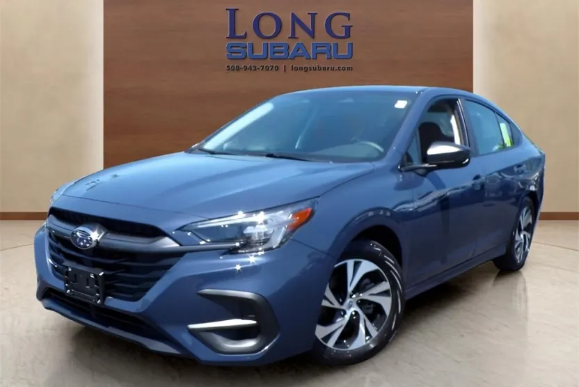 2025 Subaru Legacy Base photo 1