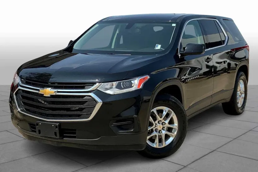 2020 Chevrolet Traverse LS photo 1