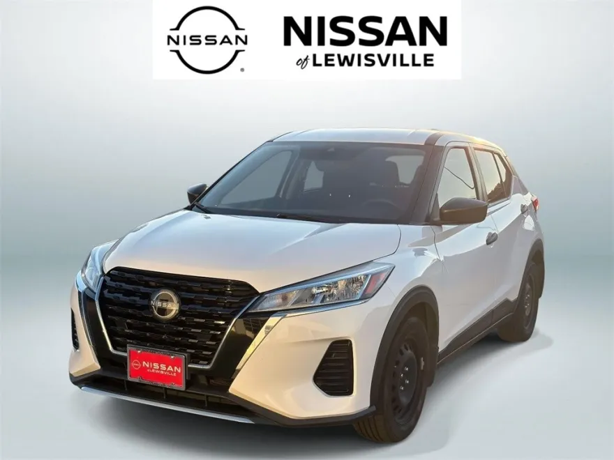 2022 Nissan Kicks S photo 1
