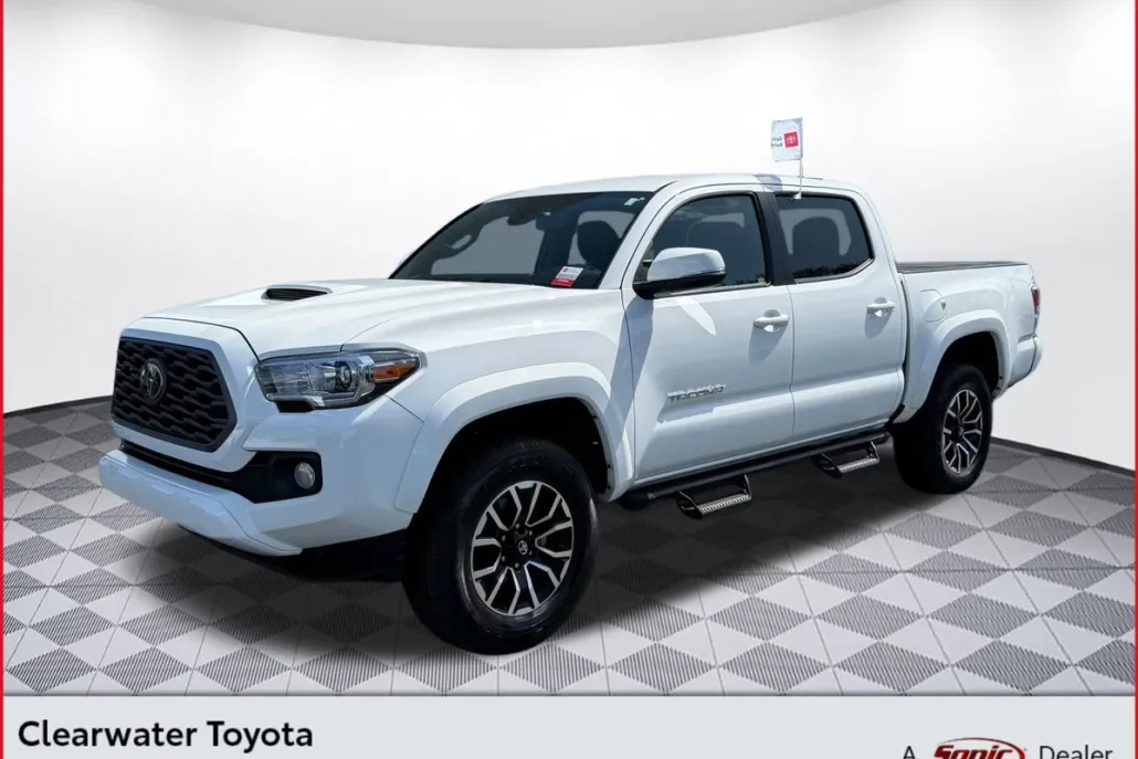 2022 Toyota Tacoma TRD Sport Double Cab V6 photo 1