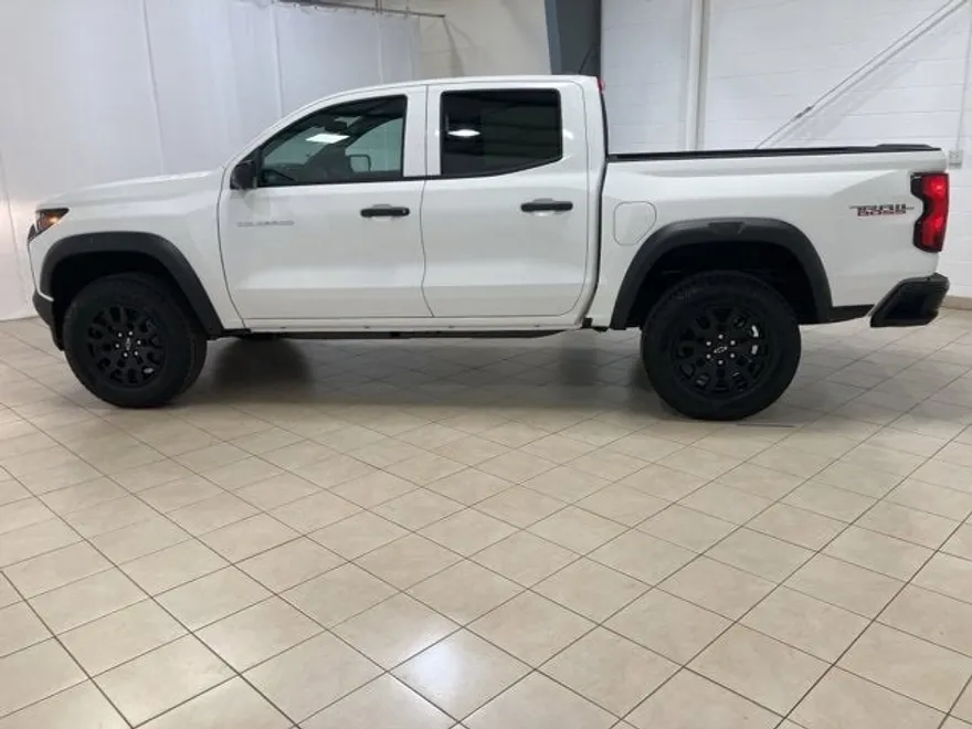 2026 Chevrolet Colorado Trail Boss photo 1
