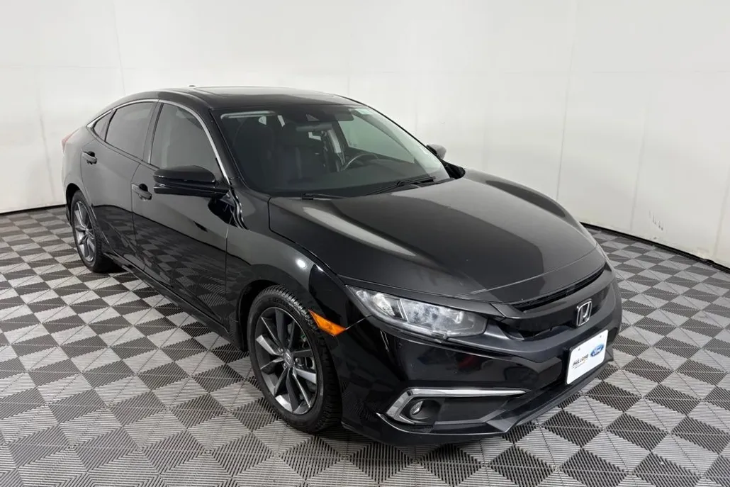 2021 Honda Civic EX photo 1