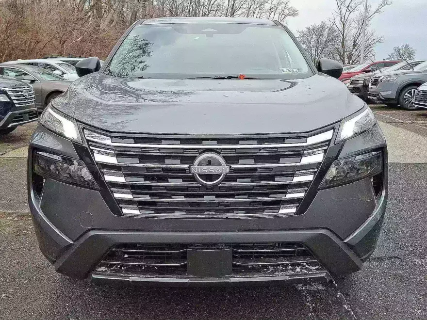 2025 Nissan Rogue AWD S photo 1